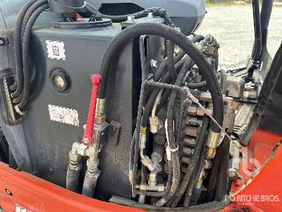 Mini excavator KUBOTA U35-3 Mini-Pelle: picture 24