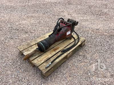 MONTABERT SC16 Marteau Hydraulique - Hydraulic hammer: picture 1 MONTABERT SC16 Marteau Hydraulique - Hydraulic hammer: picture 1