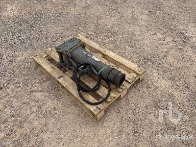 Marteau Hydraulique - Hydraulic hammer: picture 4 Marteau Hydraulique - Hydraulic hammer: picture 4