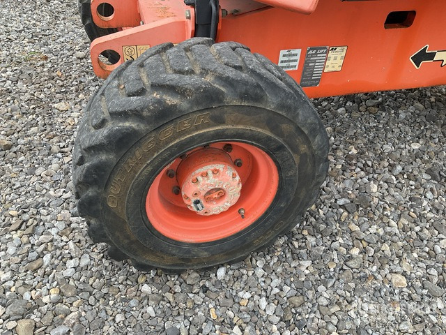 2000 JLG 450AJ 4WD Diesel Articulating Boom Lift - Articulated boom: picture 5 2000 JLG 450AJ 4WD Diesel Articulating Boom Lift - Articulated boom: picture 5