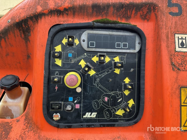 2006 JLG 450AJ Series ll 4WD Diesel Articulating Boom Lift - Articulated boom: picture 5 2006 JLG 450AJ Series ll 4WD Diesel Articulating Boom Lift - Articulated boom: picture 5