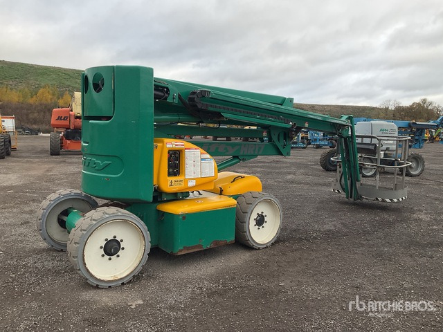 2008 Nifty-Lift HR17 2WD Electric (Inoperable) Articulating Boom Lift - Articulated boom: picture 4 2008 Nifty-Lift HR17 2WD Electric (Inoperable) Articulating Boom Lift - Articulated boom: picture 4