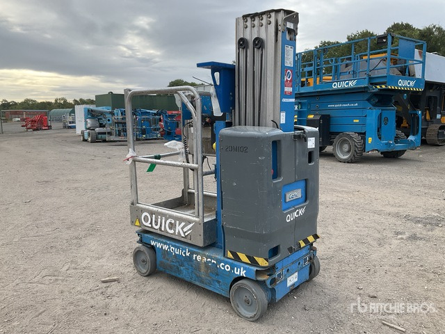2010 Genie GR20 Vertical Mast Lift - Vertical mast lift: picture 3 2010 Genie GR20 Vertical Mast Lift - Vertical mast lift: picture 3