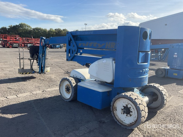 2011 Nifty-Lift HR15NDE 2WD Hybrid Articulating Boom Lift - Articulated boom: picture 4 2011 Nifty-Lift HR15NDE 2WD Hybrid Articulating Boom Lift - Articulated boom: picture 4