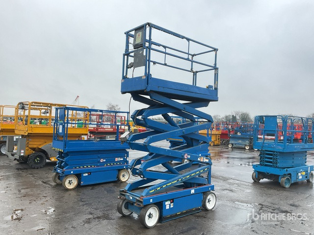 2012 Skyjack SJIII3226 Electric Scissor Lift - Scissor lift: picture 1 2012 Skyjack SJIII3226 Electric Scissor Lift - Scissor lift: picture 1