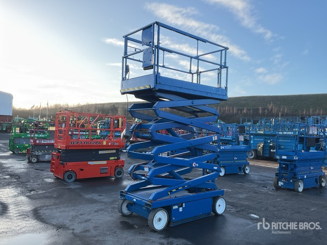 2012 Skyjack SJIII4632 Electric Scissor Lift - Scissor lift: picture 1 2012 Skyjack SJIII4632 Electric Scissor Lift - Scissor lift: picture 1