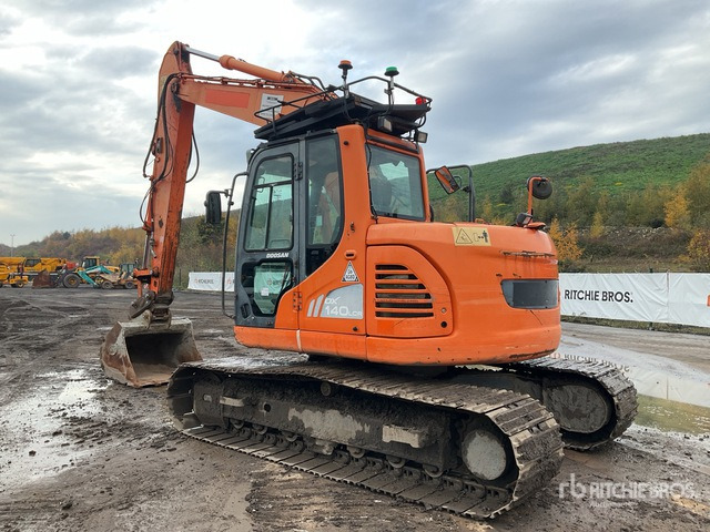 2013 Doosan DX140R Tracked Excavator - Crawler excavator: picture 3 2013 Doosan DX140R Tracked Excavator - Crawler excavator: picture 3