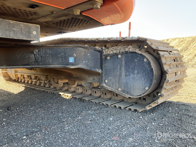 2013 Hitachi ZX225USLC-3 Telescopic Excavator Tracked Excavator - Crawler excavator: picture 5 2013 Hitachi ZX225USLC-3 Telescopic Excavator Tracked Excavator - Crawler excavator: picture 5