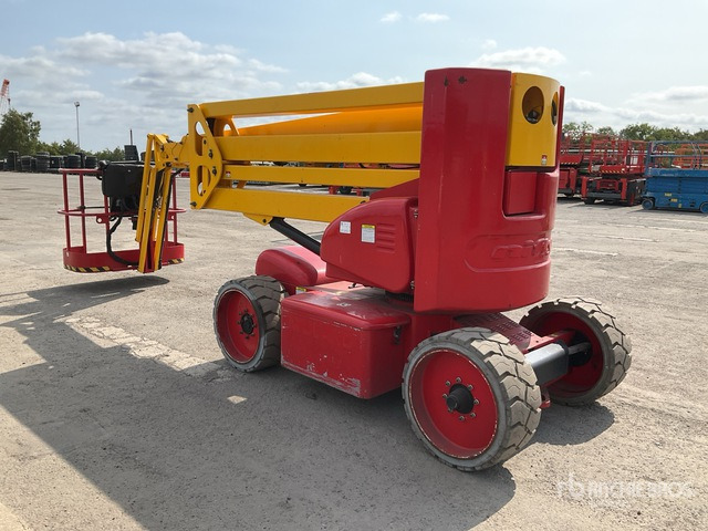 2013 Nifty-Lift HR17NE 2WD Electric Articulating Boom Lift - Articulated boom: picture 3 2013 Nifty-Lift HR17NE 2WD Electric Articulating Boom Lift - Articulated boom: picture 3