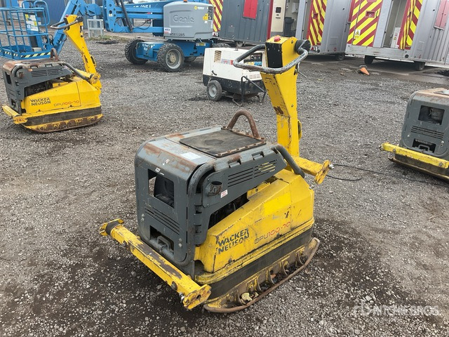 2014 Wacker Neuson Vibroplate DPU100-70LES Vibratory Plate Compactor Vibratory Plate Compactor - Vibratory plate: picture 2 2014 Wacker Neuson Vibroplate DPU100-70LES Vibratory Plate Compactor Vibratory Plate Compactor - Vibratory plate: picture 2