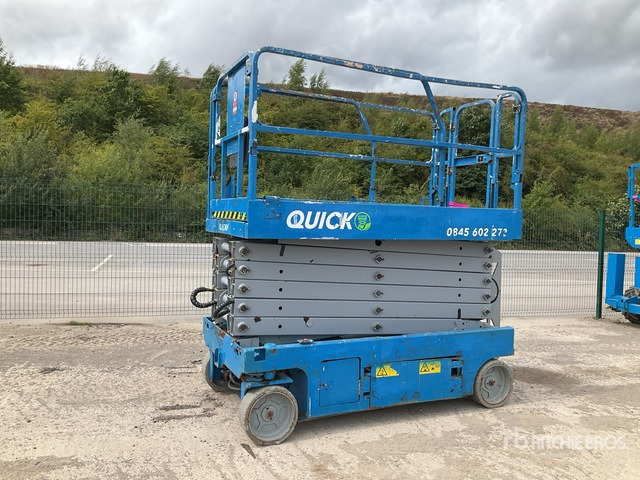 2015 Genie GS-4047 Electric (Inoperable) Scissor Lift - Scissor lift: picture 2 2015 Genie GS-4047 Electric (Inoperable) Scissor Lift - Scissor lift: picture 2