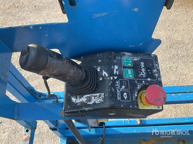 2015 Genie GS-4047 Electric Scissor Lift - Scissor lift: picture 5 2015 Genie GS-4047 Electric Scissor Lift - Scissor lift: picture 5