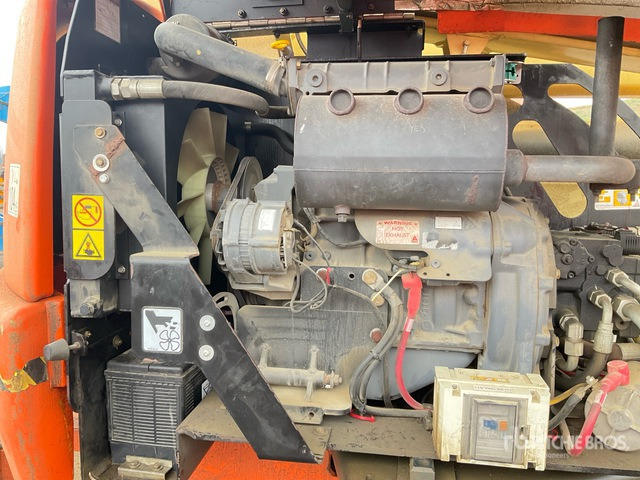 Articulated boom 2015 JLG 450AJ 4WD Diesel Articulating Boom Lift: picture 6