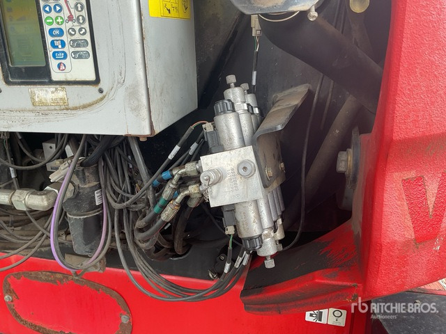 2015 Manitou 160 ATJ 4WD Diesel Articulating Boom Lift - Articulated boom: picture 5 2015 Manitou 160 ATJ 4WD Diesel Articulating Boom Lift - Articulated boom: picture 5