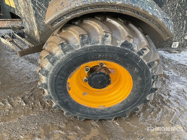 2016 JCB 3 ton 4x4 Swivel Dumper - Dumper: picture 4 2016 JCB 3 ton 4x4 Swivel Dumper - Dumper: picture 4