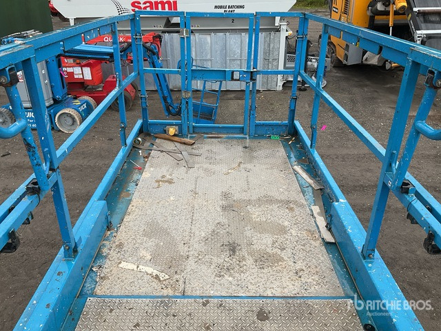2017 Genie GS-4069 4x4 Diesel Scissor Lift - Scissor lift: picture 5 2017 Genie GS-4069 4x4 Diesel Scissor Lift - Scissor lift: picture 5