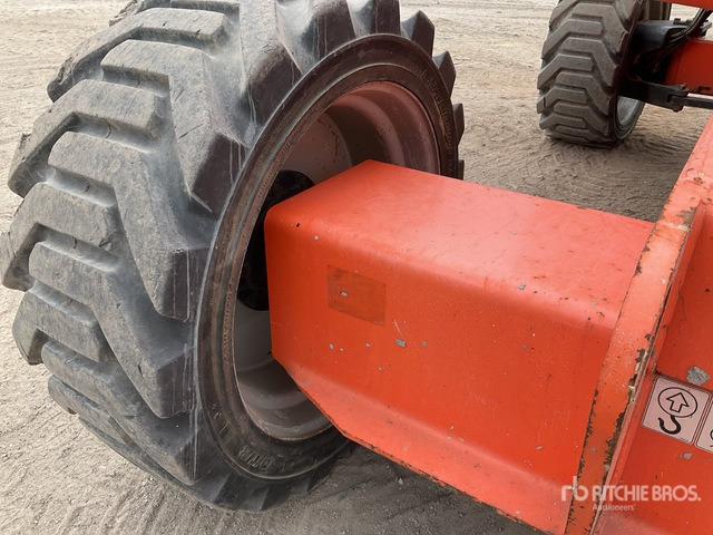 2017 JLG 600AJ 4WD Diesel Articulating Boom Lift - Articulated boom: picture 5 2017 JLG 600AJ 4WD Diesel Articulating Boom Lift - Articulated boom: picture 5