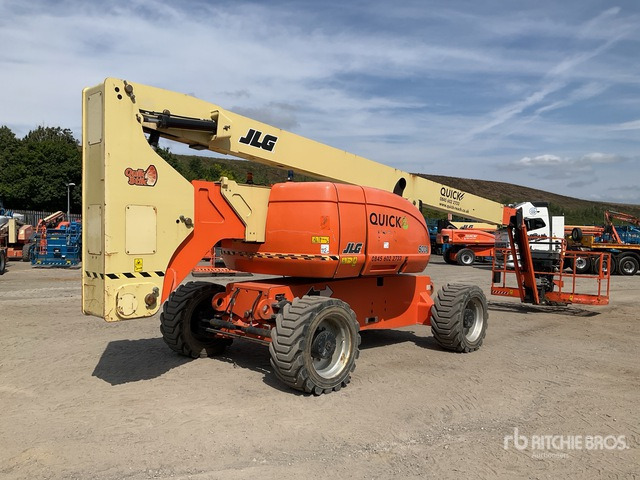 2017 JLG 800 AJ 4WD Diesel Articulating Boom Lift - Articulated boom: picture 4 2017 JLG 800 AJ 4WD Diesel Articulating Boom Lift - Articulated boom: picture 4
