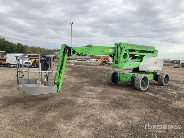 2017 Nifty HR28 4WD Hybrid Articulating Boom Lift - Articulated boom: picture 3 2017 Nifty HR28 4WD Hybrid Articulating Boom Lift - Articulated boom: picture 3