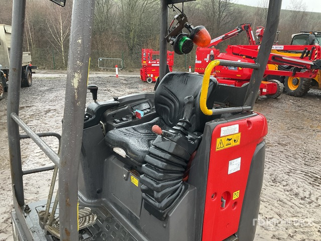 2017 Volvo EC18D (Inoperable) Mini Excavator: <6.6t - Mini excavator: picture 5 2017 Volvo EC18D (Inoperable) Mini Excavator: <6.6t - Mini excavator: picture 5