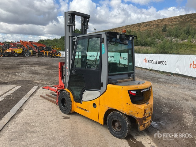 2019 Jungheinrich DFG 430S 3000 kg Full cab with Keg clamp ... Forklift - Forklift: picture 3 2019 Jungheinrich DFG 430S 3000 kg Full cab with Keg clamp ... Forklift - Forklift: picture 3