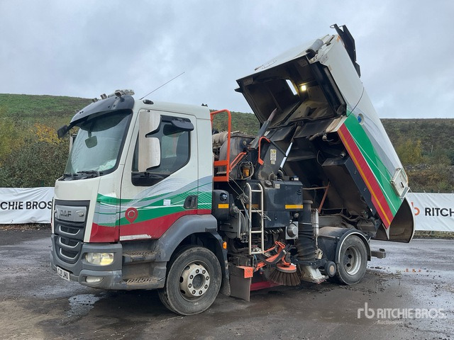 2021 DAF LF230 LA Sweeper Truck - Road sweeper: picture 1 2021 DAF LF230 LA Sweeper Truck - Road sweeper: picture 1