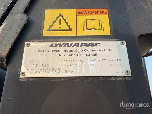 2004 Dynapac CP132 9 Wheel Pneumatic Roller - Pneumatic roller: picture 1 2004 Dynapac CP132 9 Wheel Pneumatic Roller - Pneumatic roller: picture 1
