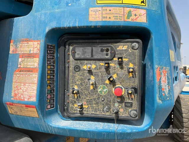 2005 JLG 1250AJP 4WD Diesel Articulating Boom Lift - Articulated boom: picture 5 2005 JLG 1250AJP 4WD Diesel Articulating Boom Lift - Articulated boom: picture 5