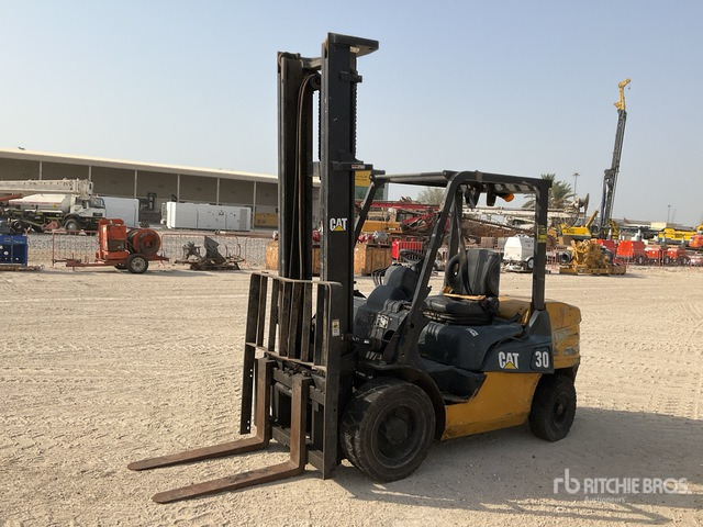 2006 Cat DE30NT 3 ton Forklift - Diesel forklift: picture 1 2006 Cat DE30NT 3 ton Forklift - Diesel forklift: picture 1