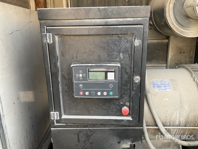 2007 Sakr SPS0360CUM 360 kVA Skid-Mounted Generator Set - Generator set: picture 4 2007 Sakr SPS0360CUM 360 kVA Skid-Mounted Generator Set - Generator set: picture 4