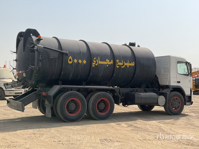 2008 Volvo FM400 6x4 20000 L Vacuum Tanker Truck - Vacuum truck: picture 4 2008 Volvo FM400 6x4 20000 L Vacuum Tanker Truck - Vacuum truck: picture 4