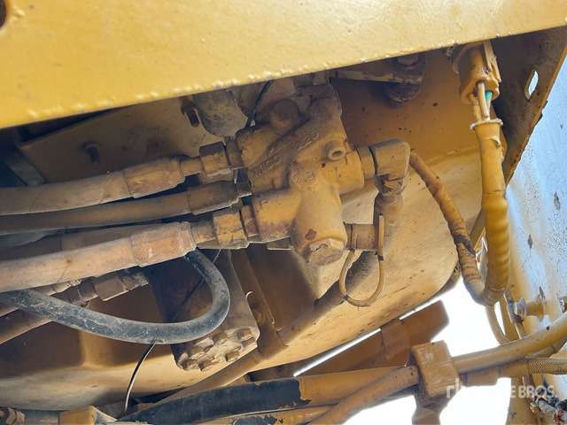 Wheel loader 2009 Cat 930H: picture 6