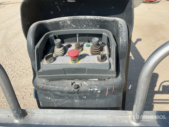 2011 Teupen LEO 18 GT Crawler Electric Articulating Boom Lift - Articulated boom: picture 5 2011 Teupen LEO 18 GT Crawler Electric Articulating Boom Lift - Articulated boom: picture 5