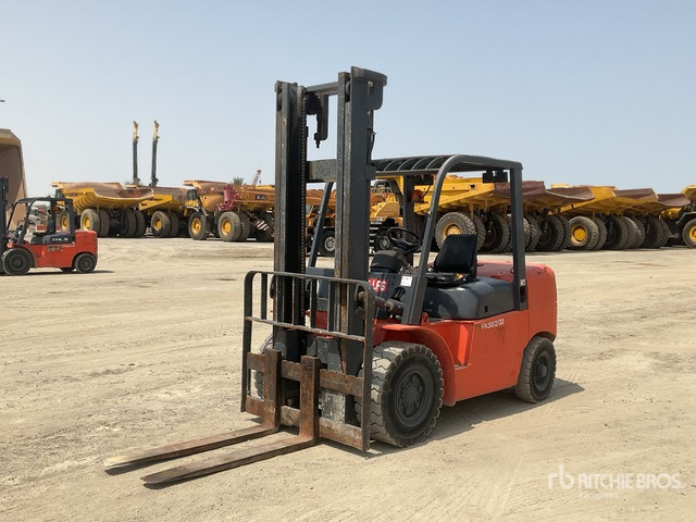 2015 CHL CPCD50 5 ton Forklift - Diesel forklift: picture 2 2015 CHL CPCD50 5 ton Forklift - Diesel forklift: picture 2