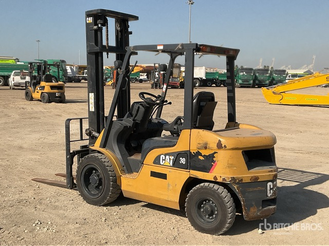 2015 Cat DP30NT 3 ton Forklift - Diesel forklift: picture 2 2015 Cat DP30NT 3 ton Forklift - Diesel forklift: picture 2