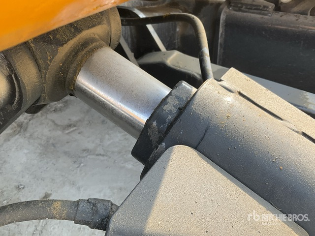 2015 JCB 8030 Mini Excavator: <6.6t - Mini excavator: picture 5 2015 JCB 8030 Mini Excavator: <6.6t - Mini excavator: picture 5