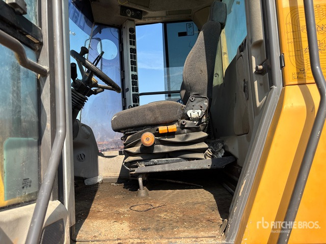 2016 Volvo L120F Wheel Loader - Wheel loader: picture 5 2016 Volvo L120F Wheel Loader - Wheel loader: picture 5