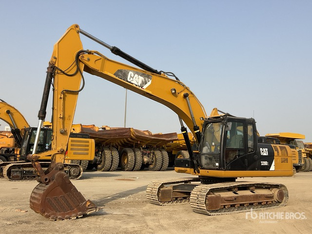 2017 Cat 320D2 - Crawler excavator: picture 1 2017 Cat 320D2 - Crawler excavator: picture 1