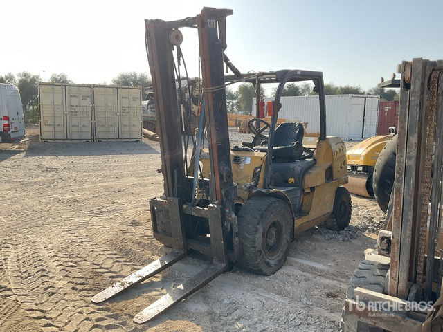 2017 Cat DP45NT 4.5 ton (Inoperable) Forklift - Forklift: picture 1 2017 Cat DP45NT 4.5 ton (Inoperable) Forklift - Forklift: picture 1
