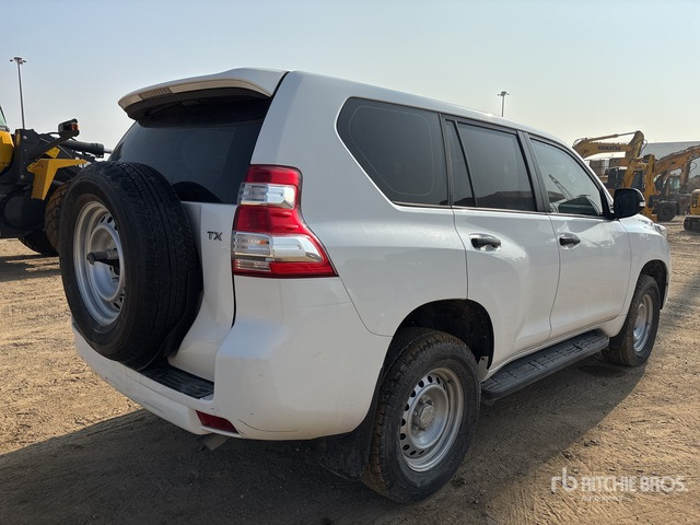 2017 Toyota Prado TX 150L 4x4 SUV - SUV: picture 3 2017 Toyota Prado TX 150L 4x4 SUV - SUV: picture 3