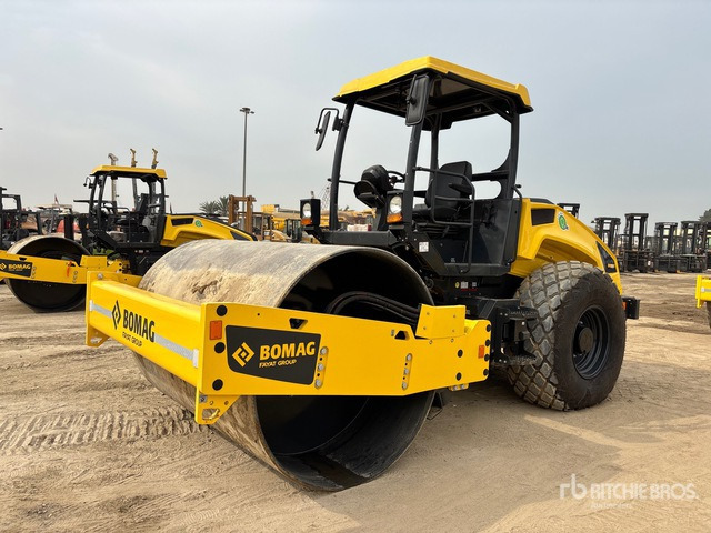 2025 Bomag BW212-5CL (Unused) Smooth Drum Compactor - Compactor: picture 1 2025 Bomag BW212-5CL (Unused) Smooth Drum Compactor - Compactor: picture 1