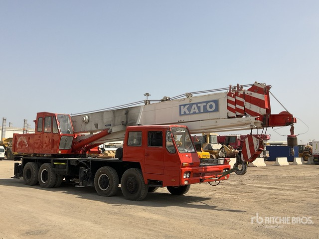 Kato KG51T - All terrain crane: picture 2 Kato KG51T - All terrain crane: picture 2