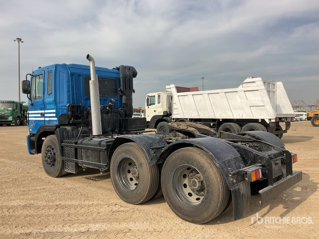 2002 Hyundai 6x4 T/A Sleeper Truck Tractor - Tractor unit: picture 2 2002 Hyundai 6x4 T/A Sleeper Truck Tractor - Tractor unit: picture 2