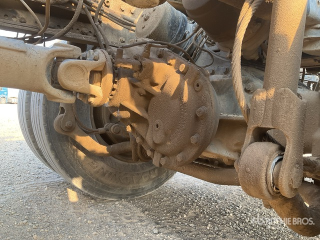 2006 MAN TGA33.410 6x4 T/A Day Cab Truck Tractor - Tractor unit: picture 5 2006 MAN TGA33.410 6x4 T/A Day Cab Truck Tractor - Tractor unit: picture 5