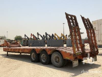 - Low loader semi-trailer: picture 2 - Low loader semi-trailer: picture 2