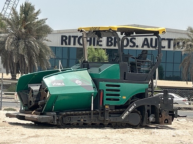 Vogele Super 1800-2 - Asphalt paver: picture 1 Vogele Super 1800-2 - Asphalt paver: picture 1