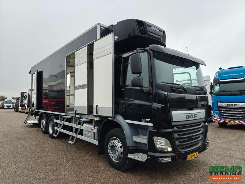 DAF CF 280 FAN 6x2/4 DagCab Euro6A - Koel-VriesBak 7.9m + Carrier Supra 1150MT + Laadklep 2000kg - Refrigerator truck: picture 2 DAF CF 280 FAN 6x2/4 DagCab Euro6A - Koel-VriesBak 7.9m + Carrier Supra 1150MT + Laadklep 2000kg - Refrigerator truck: picture 2