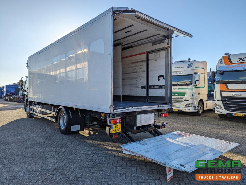 DAF FA CF65.220 4x2 Daycab Euro5 KoelVriesBak 8m - FrigoBlock - Zijdeuren - Compartimenten (V669) - Refrigerator truck: picture 3 DAF FA CF65.220 4x2 Daycab Euro5 KoelVriesBak 8m - FrigoBlock - Zijdeuren - Compartimenten (V669) - Refrigerator truck: picture 3