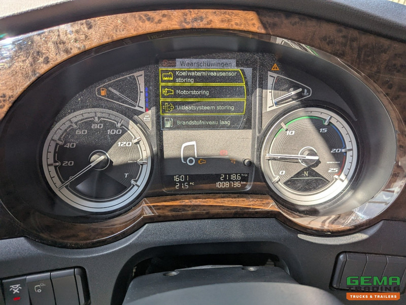 Dropside/ Flatbed truck DAF XF 530 FAN 6x2/4 SuperSpaceCab Euro6C - Retarder - OpenLaadbak 7.4M - SmartTacho V2 - NOKKENAS problem - 05/2026 APK: picture 17