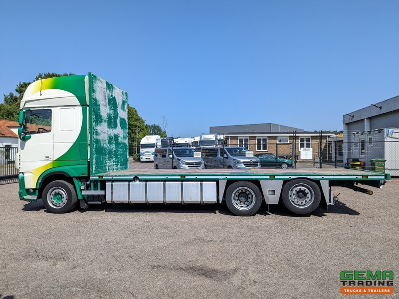 Dropside/ Flatbed truck DAF XF 530 FAN 6x2/4 SuperSpaceCab Euro6C - Retarder - OpenLaadbak 7.4M - SmartTacho V2 - NOKKENAS problem - 05/2026 APK: picture 12